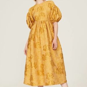Yellow Gold Jacquard Puff Sleeve Midi Dress